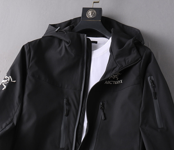 ブランドジャケット側面デザイン